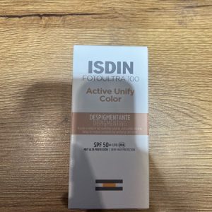 ISDIN FotoUltra 100 Active Unify Color