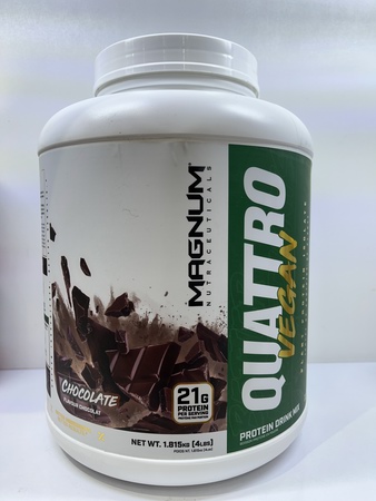 پروتئین گیاهی مگنوم کواترو Magnum Quattro Vegan